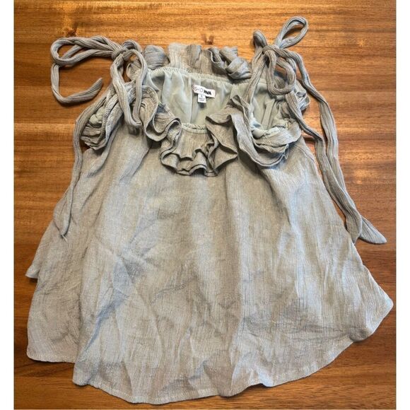 6 piece women’s clothing bundle size small - Picture 2 of 7